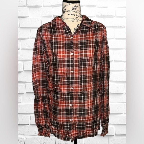 Max Studio Women’s Size Large Red Tartan Plaid Button Down Shirt • Shirred Cuffs - Picture 1 of 16
